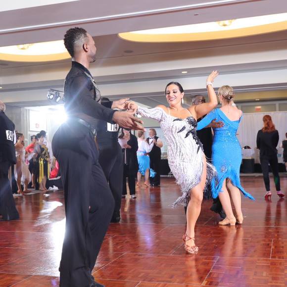 Meet your Posher, Elena - Picture 1 of 1